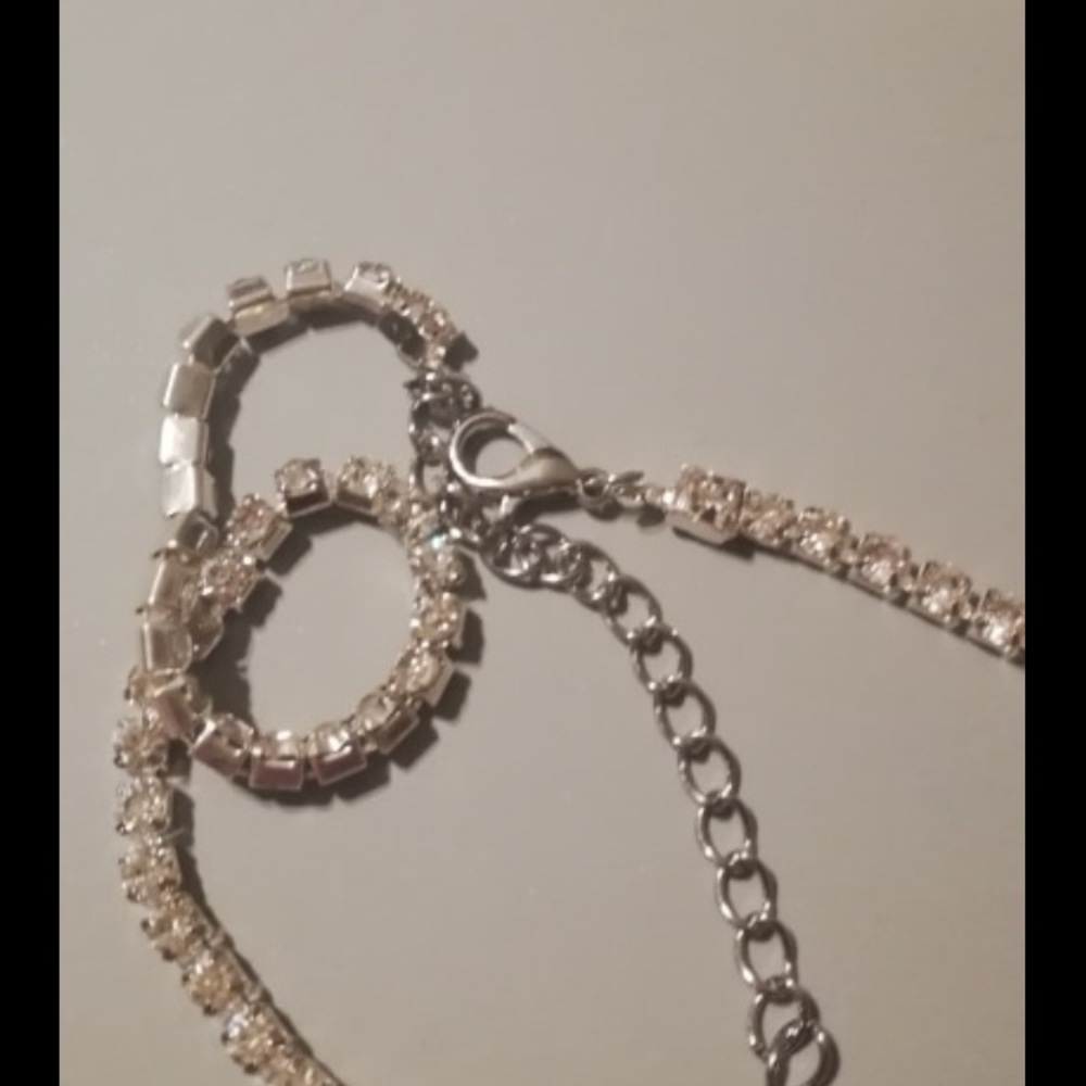 Beautiful Rhinestone Choker - Picture 5 of 5